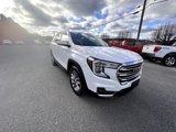 Used 2022 GMC Terrain SLT image 3