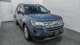 Used 2018 Ford Explorer XLT image 2