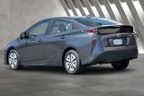 Used 2018 Toyota Prius image 6