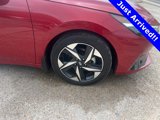 Used 2022 Hyundai Elantra SEL w/ Convenience + Premium Package image 5