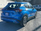 Used 2022 Nissan Kicks SV image 3