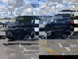 Used 2019 Jeep Grand Cherokee Overland image 2