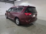 Used 2017 Chrysler Pacifica Touring-L Plus image 4