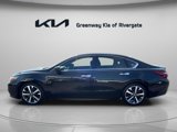 Used 2017 Nissan Altima 2.5 SR w/ LED Appearance Package image 4