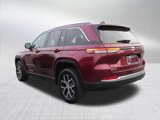 Used 2024 Jeep Grand Cherokee Limited image 4