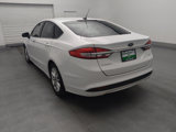 Used 2017 Ford Fusion SE image 5
