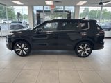 New 2025 Mitsubishi Outlander SE image 5