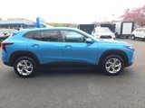 Used 2025 Chevrolet Trax LS w/ LS Convenience Package image 3