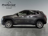 Used 2022 Jeep Compass Latitude image 2