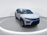 Used 2022 Chevrolet TrailBlazer LS image 2