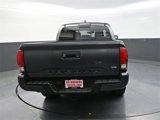 Used 2019 Toyota Tacoma TRD Sport image 6