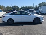 Used 2023 Hyundai Elantra Blue image 3