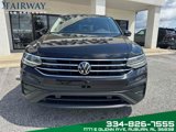 Used 2024 Volkswagen Tiguan SE image 3