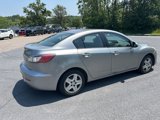 Used 2013 MAZDA MAZDA3 i SV image 2