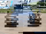 Used 2021 Volkswagen Tiguan SE w/ Panoramic Sunroof Package image 4