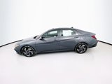 New 2025 Hyundai Elantra Limited image 4