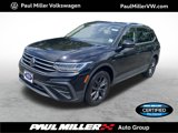 Used 2022 Volkswagen Tiguan SE w/ Panoramic Sunroof Package image 1