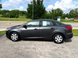 Used 2017 Ford Focus S image 4