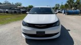 Used 2023 Chrysler Voyager LX image 3