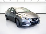 Used 2021 Nissan Versa SV image 3