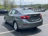 Used 2018 Chevrolet Cruze LT w/ Convenience Package image 5