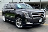 Used 2017 Cadillac Escalade Luxury image 2