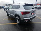 Used 2022 Volkswagen Taos SE image 3