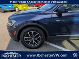Used 2021 Volkswagen Tiguan SE w/ Panoramic Sunroof Package image 2