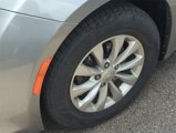 Used 2018 Chrysler Pacifica Touring-L w/ Tire & Wheel Group image 3