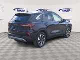 Used 2023 Ford Escape Platinum image 3