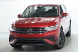 Certified 2022 Volkswagen Tiguan SE w/ Panoramic Sunroof Package image 3