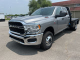 New 2024 RAM 3500 Tradesman w/ Chrome Appearance Group image 3