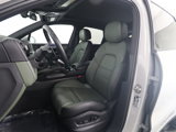 Certified 2024 Porsche Cayenne image 5
