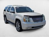Used 2011 GMC Yukon Denali image 3