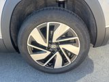 New 2025 Volkswagen Atlas SEL image 6