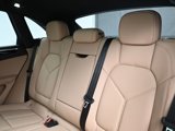 Used 2025 Porsche Macan image 6