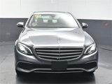 Used 2020 Mercedes-Benz E 350 4MATIC Sedan image 3