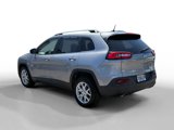 Used 2016 Jeep Cherokee Latitude image 3