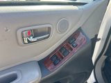 Used 2005 Toyota Highlander Limited image 5
