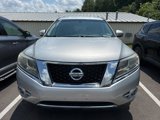 Used 2015 Nissan Pathfinder SV image 3