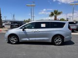 Certified 2023 Chrysler Pacifica Limited image 3