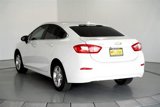 Used 2017 Chevrolet Cruze LT image 5