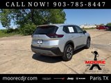 Used 2023 Nissan Rogue SV image 3