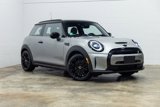 Certified 2024 MINI Cooper SE w/ Signature Upholstery Package image 4