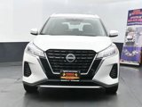 Used 2024 Nissan Kicks SV image 3