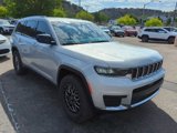 Used 2023 Jeep Grand Cherokee L Laredo w/ Trailer Tow Group (B) image 2