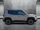 Used 2015 Jeep Renegade Trailhawk image 4