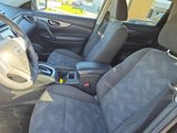 Used 2016 Nissan Rogue SV w/ SV Premium Package image 4