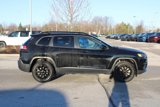 Used 2023 Jeep Cherokee Altitude Lux image 3