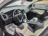 Used 2017 Volvo XC60 T6 Dynamic image 3